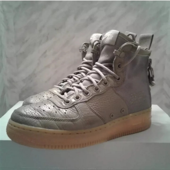 Nike SF Air Force 1 Mid Top Sneakers Size 7 AA3966-004 Rugged Urban Utility gray - Picture 2 of 5